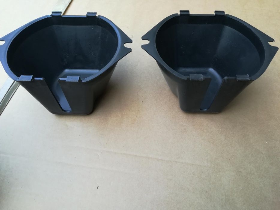 Fiat 126p osłony reflektorów przednich oryginalne