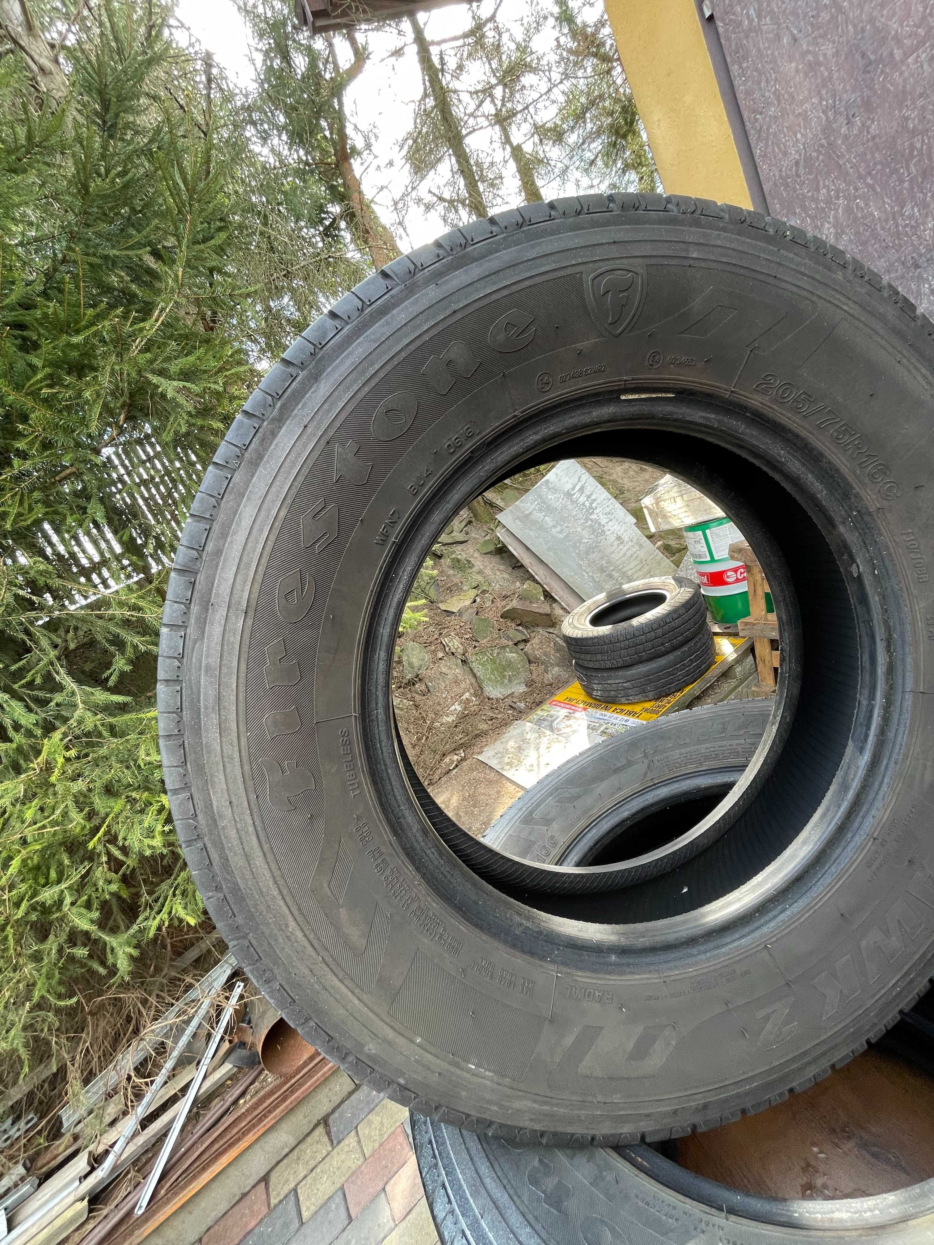 Opony letnie 205/75r 16c  4 szt Firestone do busa