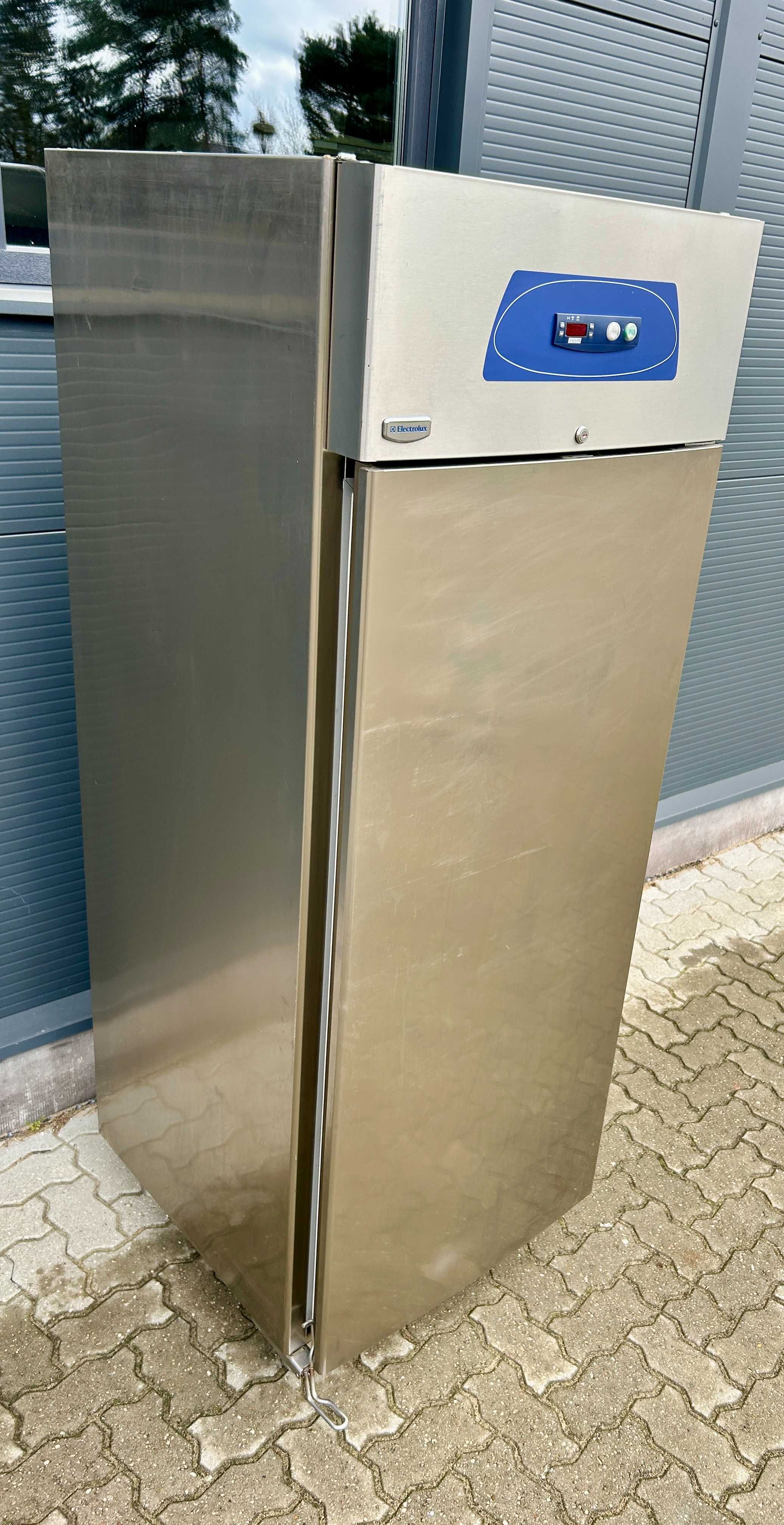 SZAFA CHŁODNICZA ELECTROLUX 660L Lodówka 75x80x210cm Chłodziarka