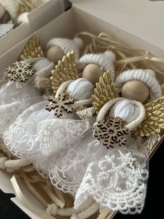 Aniołki na choinke -zestaw 3 sztuki w ozdobnym pudelku