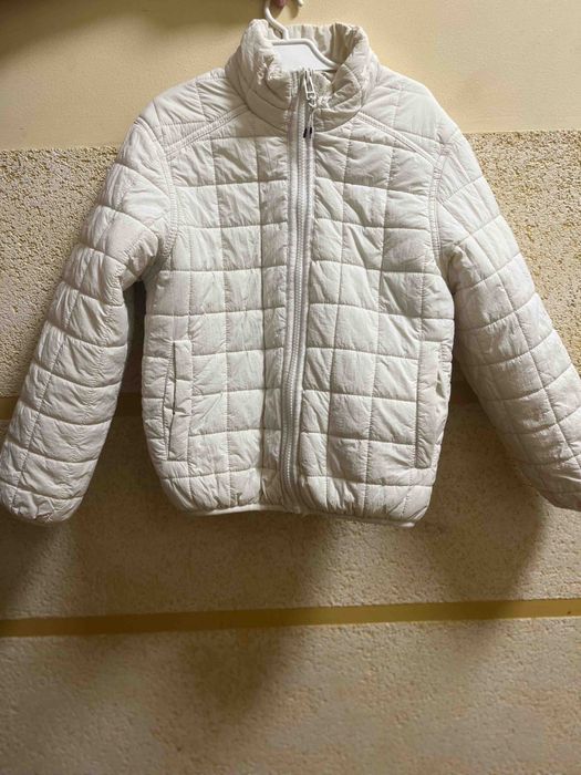 Куртка ZARA 134p
