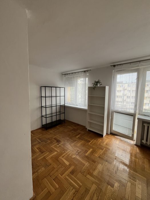 Mieszkanie przy ulicy Zwierzynieckiej. Dwa pokoje.