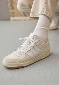 Buty Adidas Forum Low CL