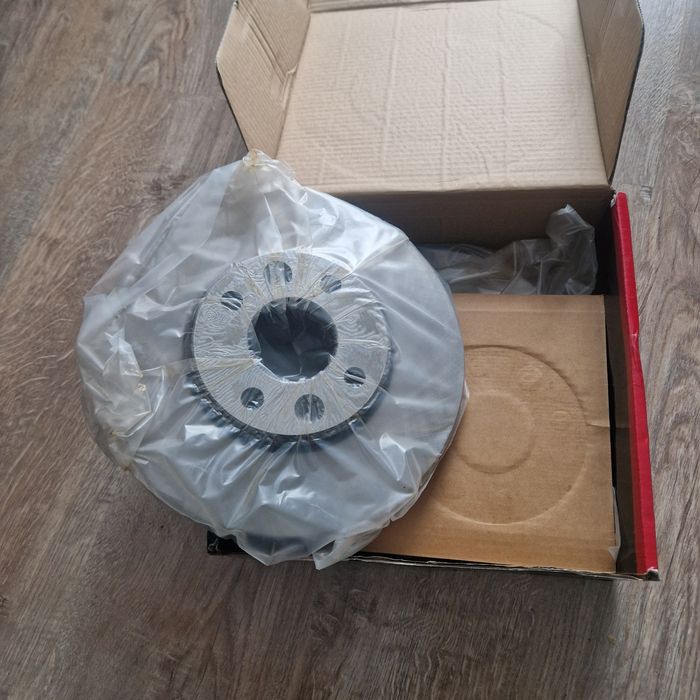 Tarcze hamulcowe nissan micra dacia renault Clio