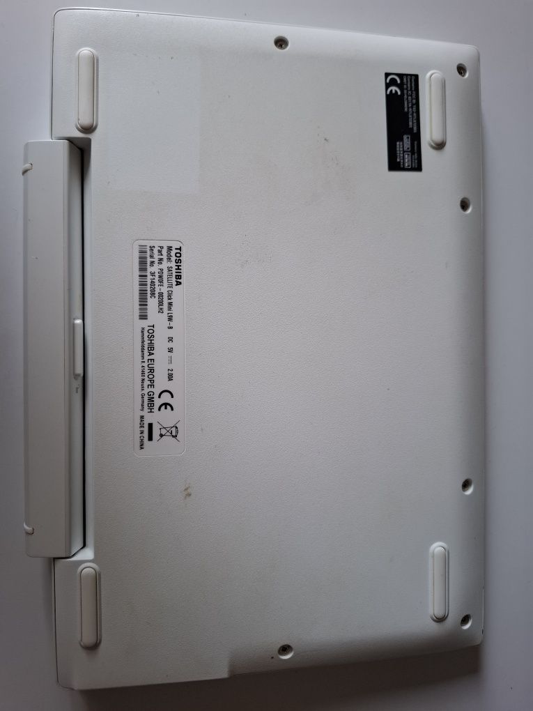 Toshiba satelite click mini - sam laptop