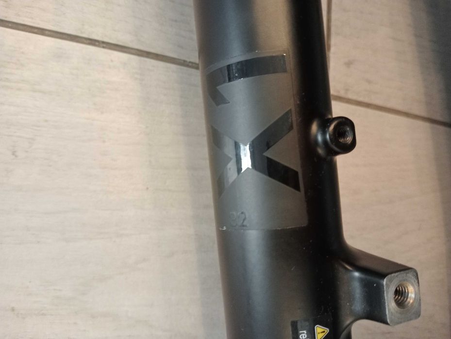 Amortyzator SR SUNTOUR X1 32 | 29" | BOOST 15x110 | Coil | Tapered