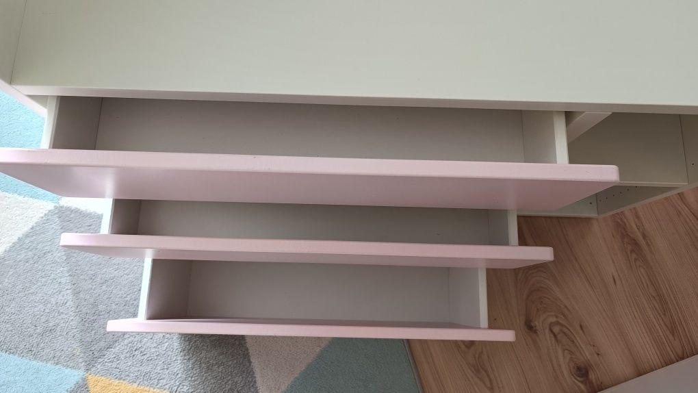 Komoda, Przewijak IKEA Smastad