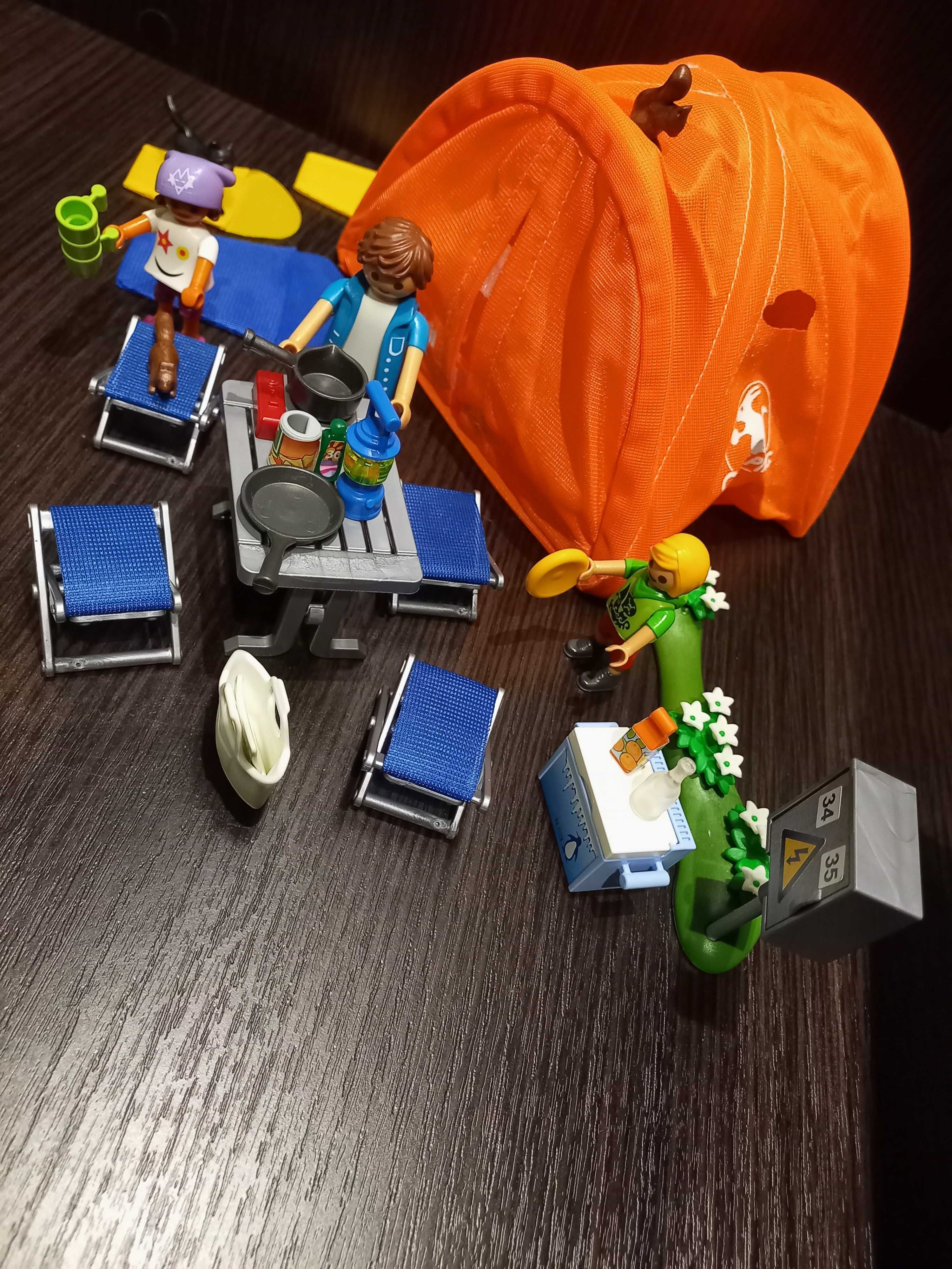 Конструктор Playmobil Family Fun Сімейний похід 70089