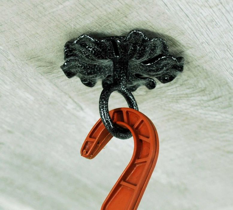 Wieszak Hak Uchwyt sufitowy kuty na doniczkę (W57)