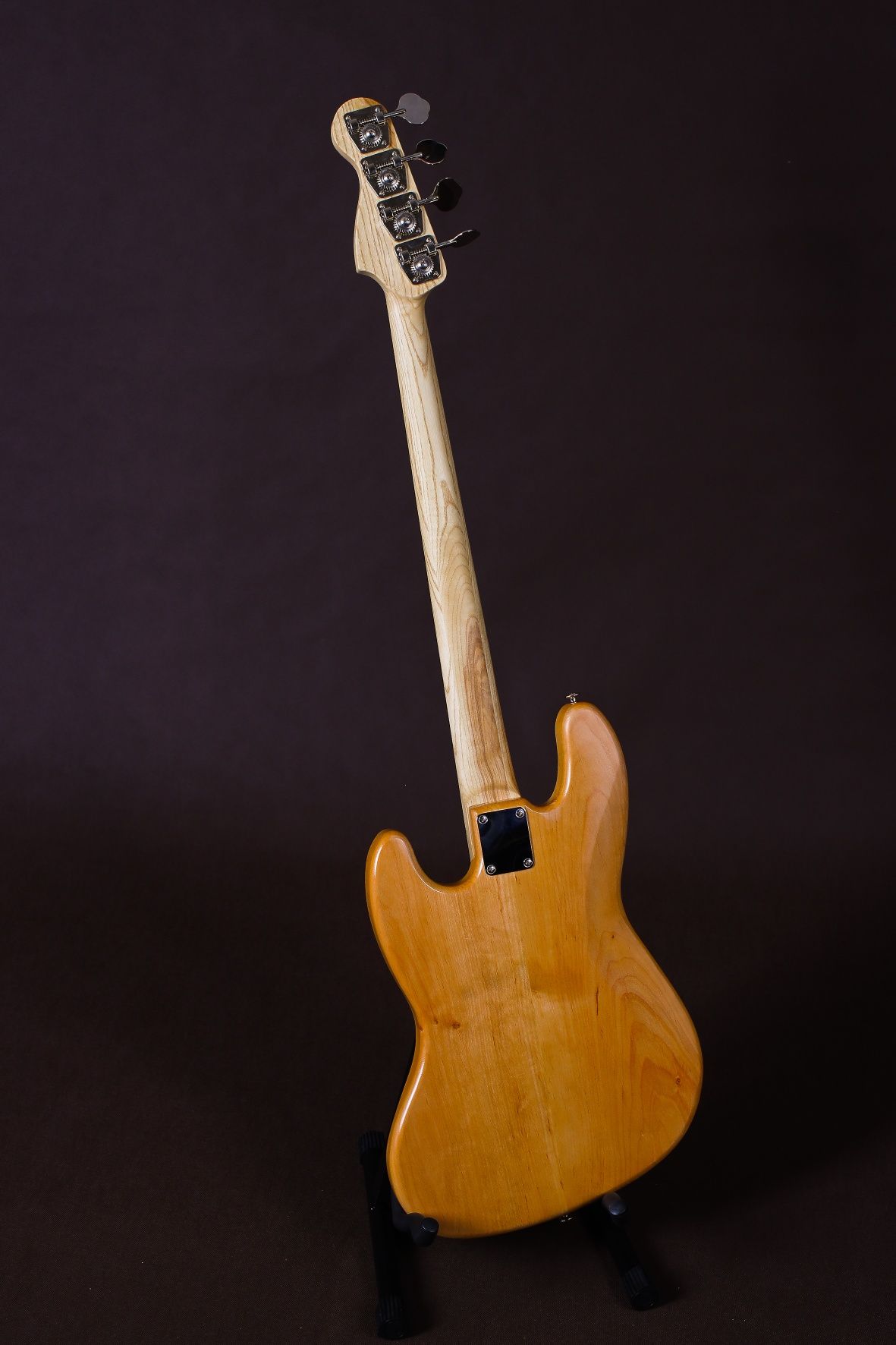 Gitara basowa Jazz Bass – Custom Handmade