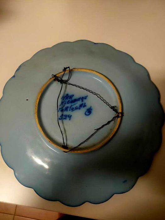 Prato Falante, com 100 anos, loiça Par - Alcobaça,