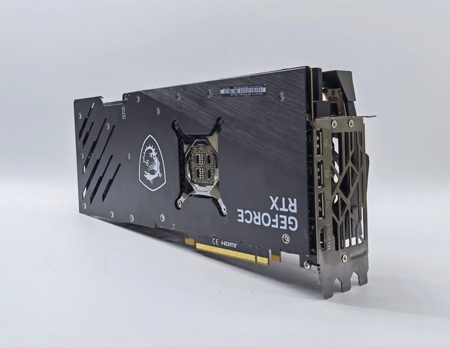 Відеокарти RTX 4090 MSI Gaming X Trio