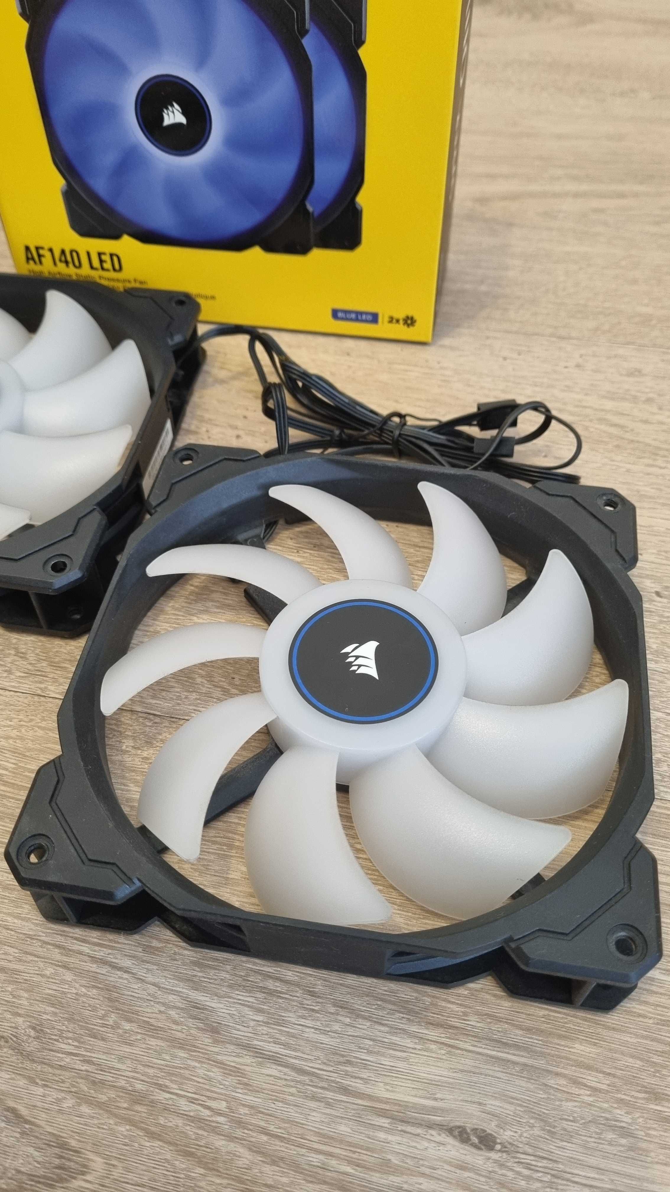 Кулери 2 шт - Corsair AF140 LED Blue. 140 мм, 3-pin