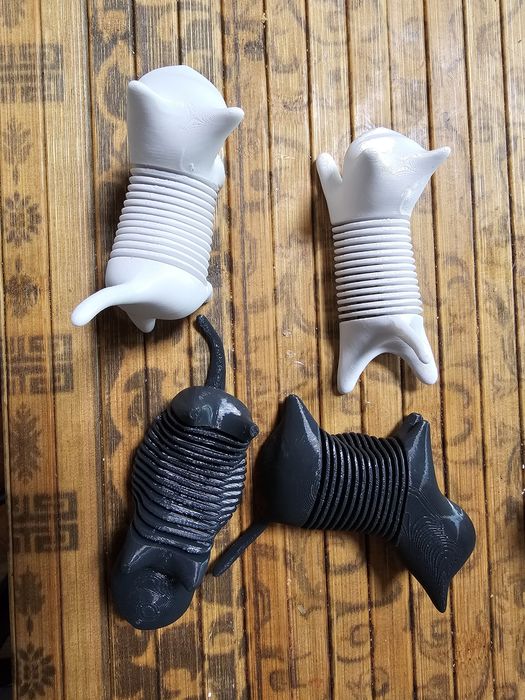 Котики пружинки антистрес 3d іграшка