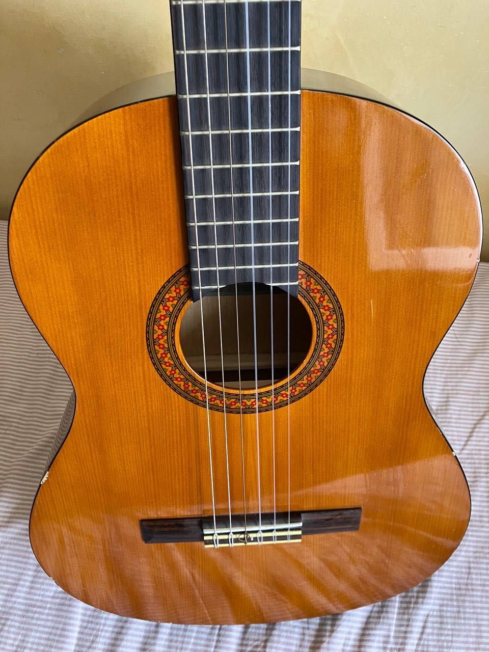 Класична гітара YAMAHA C40