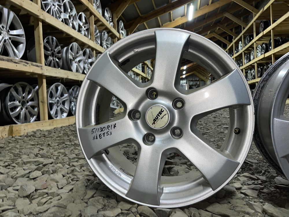 Диски універсальні 5/130 R17 8J ET53 добрий стан
