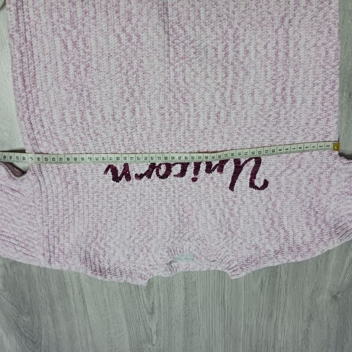 Sweter rozm. 146/152 dzianinowy znapisem unicorn