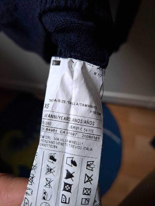 Sweterek dziecięcy elegancki  110cm United Colours of Benetton