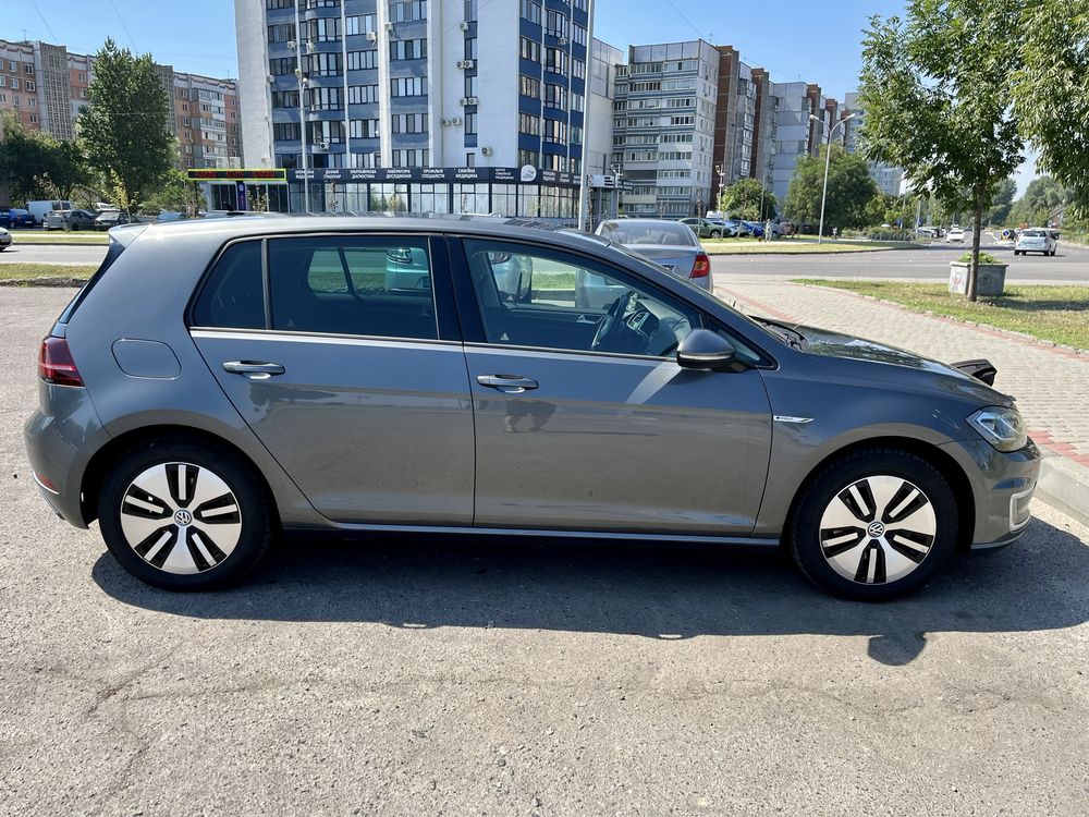 Volkswagen E-Golf 2018 36 kwt