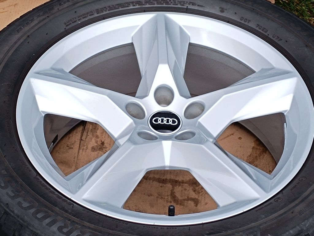 Felgi Aluminiowe Audi Q7 SQ7 Q5 Q3 A5 A6 A7 A8 8.0" x19 5x112 ET28 4M0