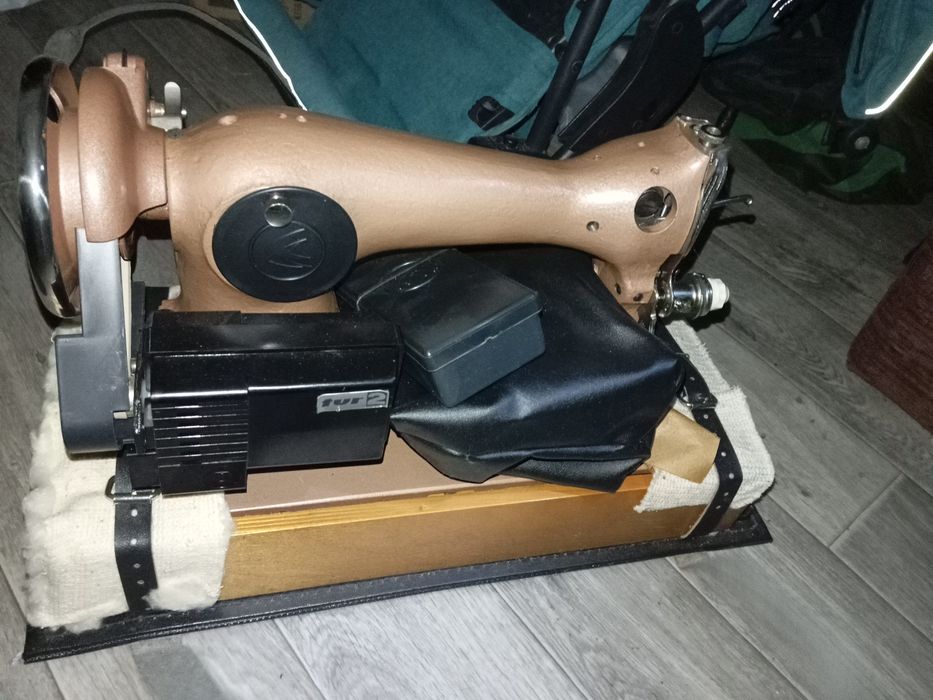 Швейная машинка Aspa tur!Состояние полностью новое!