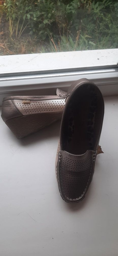 Продам туфлі-мокасини 37 р