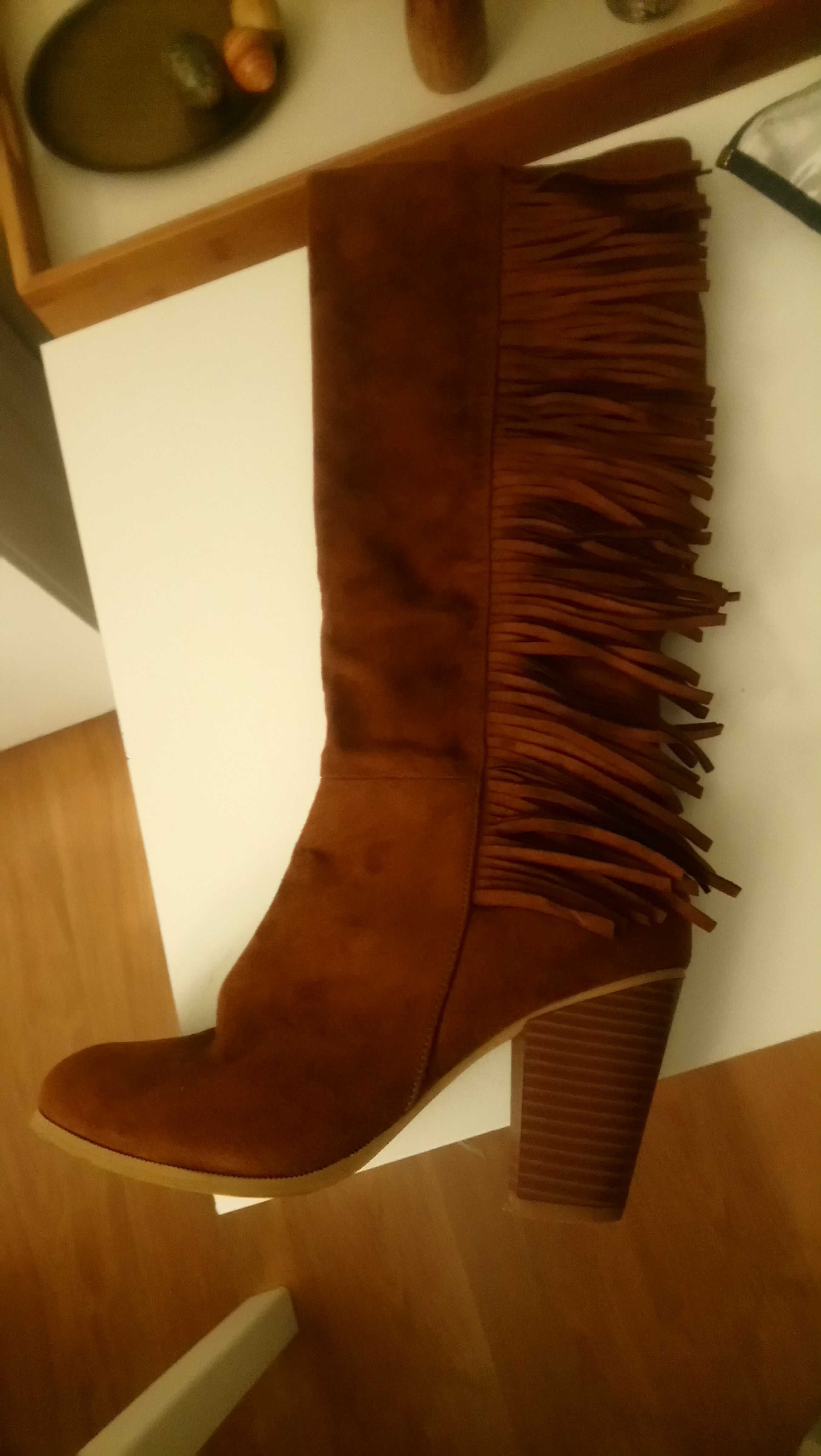 Botas franjas castanho mel LINDAS