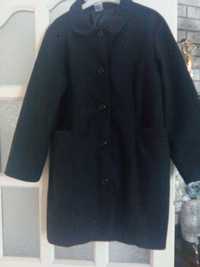 Czarny prosty płaszcz flauszowy XL