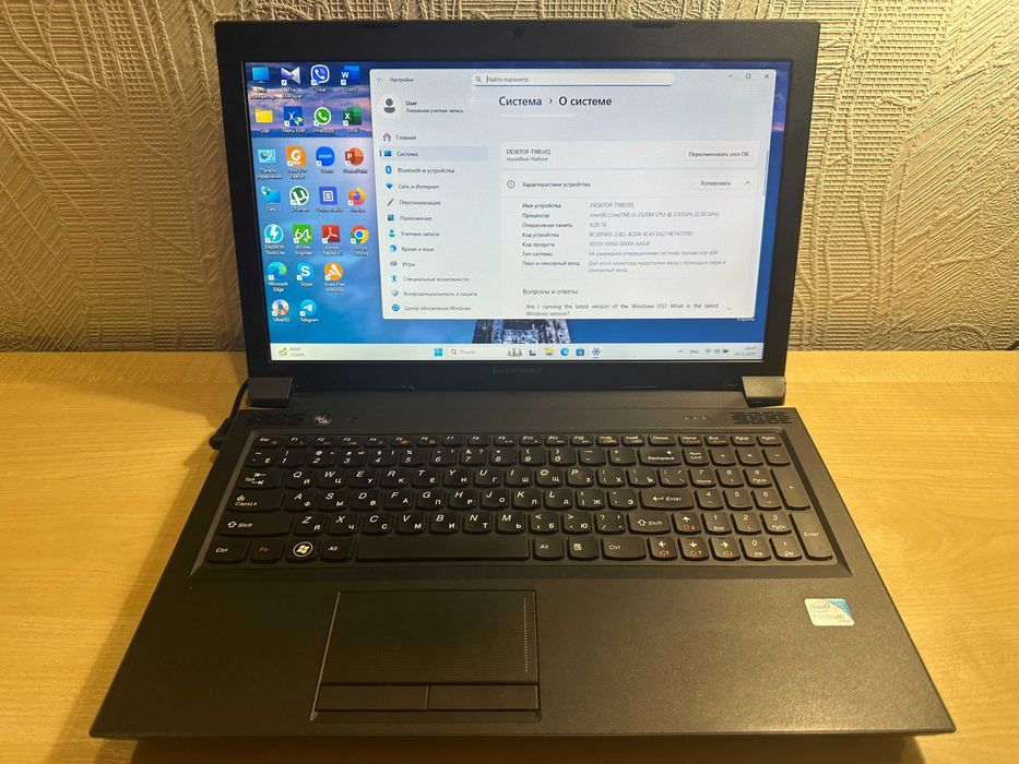Lenovo B570e в идеальном состоянии|240Gb SSD + 500Gb HDD|i5-2520m|8Gb