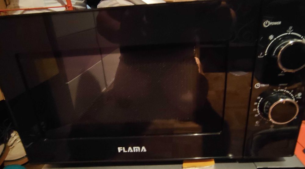 Microondas Flama em bom estado de conservação
