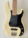 Baixo elétrico squire PJ