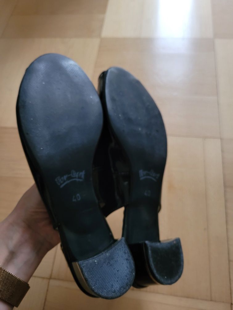 Sandały na słupku 40, 26 cm