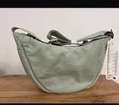 UNIQLO women's round mini shoulder bag torebka nerka zielona sztruksow