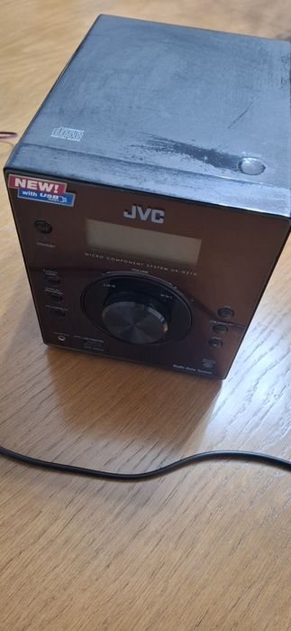 JVC wieża z dwoma głośnikami