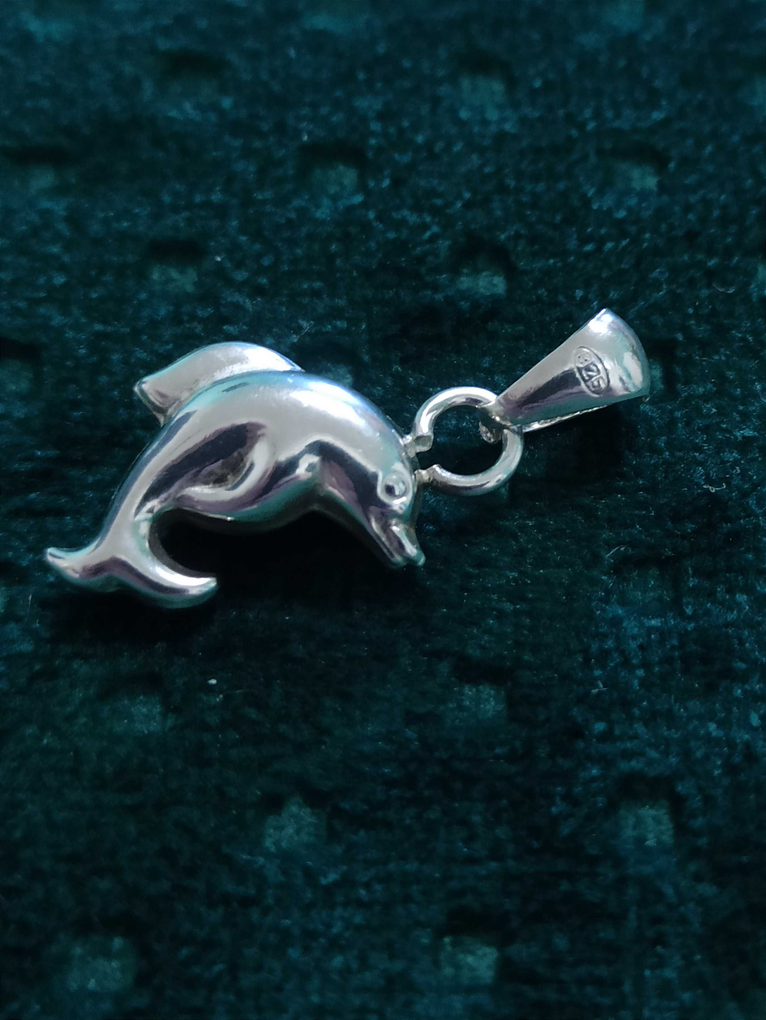 Delfin srebrna zawieszka wisiorek próba 925 srebro biżuteria unisex