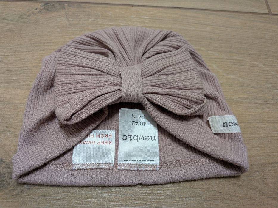 Newbie 40 42 czapka wiosenna jesienna pudrowy róż dla dziewczynki