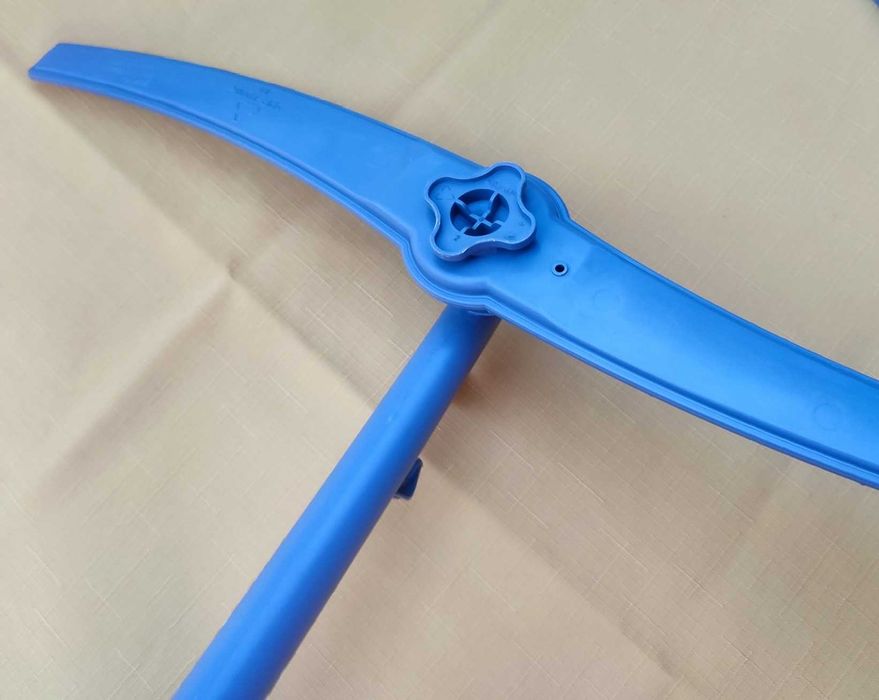 Ramię spryskiwacza górnego zmywarki Bosch SMS58M98EUstan idealny