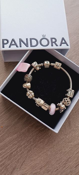 Pulseira Pandora com 11 contas