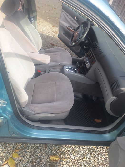 Passat B5 1.8T 150KM  B/G 1997r