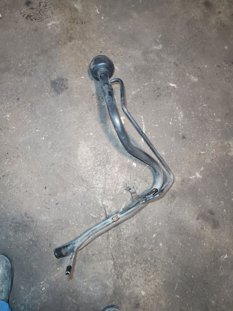 Wlew paliwa Nissan Qashqai II J11 oryginał diesel