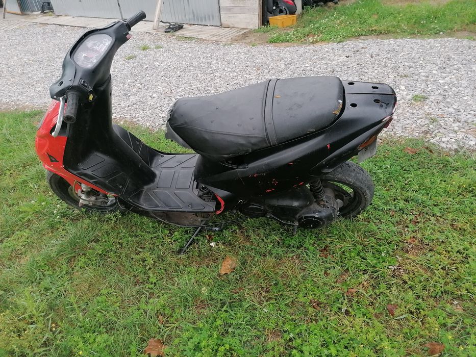 Piaggio NRG plastiki,silnik,instalacja,licznik,siedzenie,koła