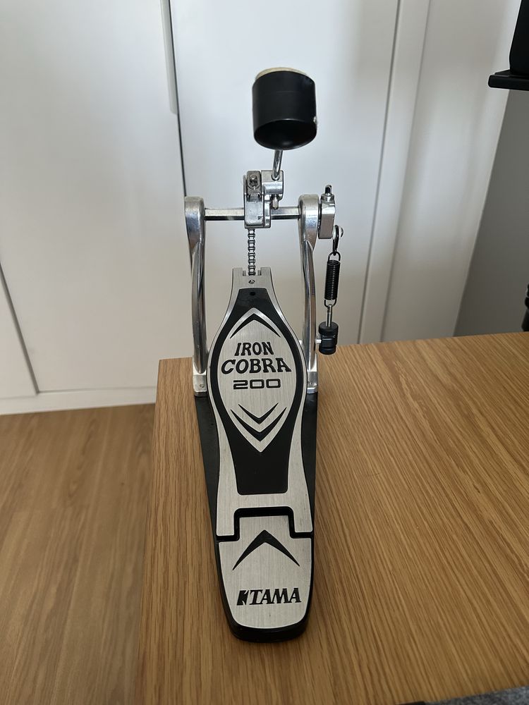 Tama iron cobra 200