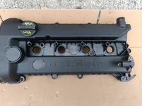 Кришка клапанів 1.8 2.0 Mazda 3 5 6 Focus mondeo C-Max Volvo