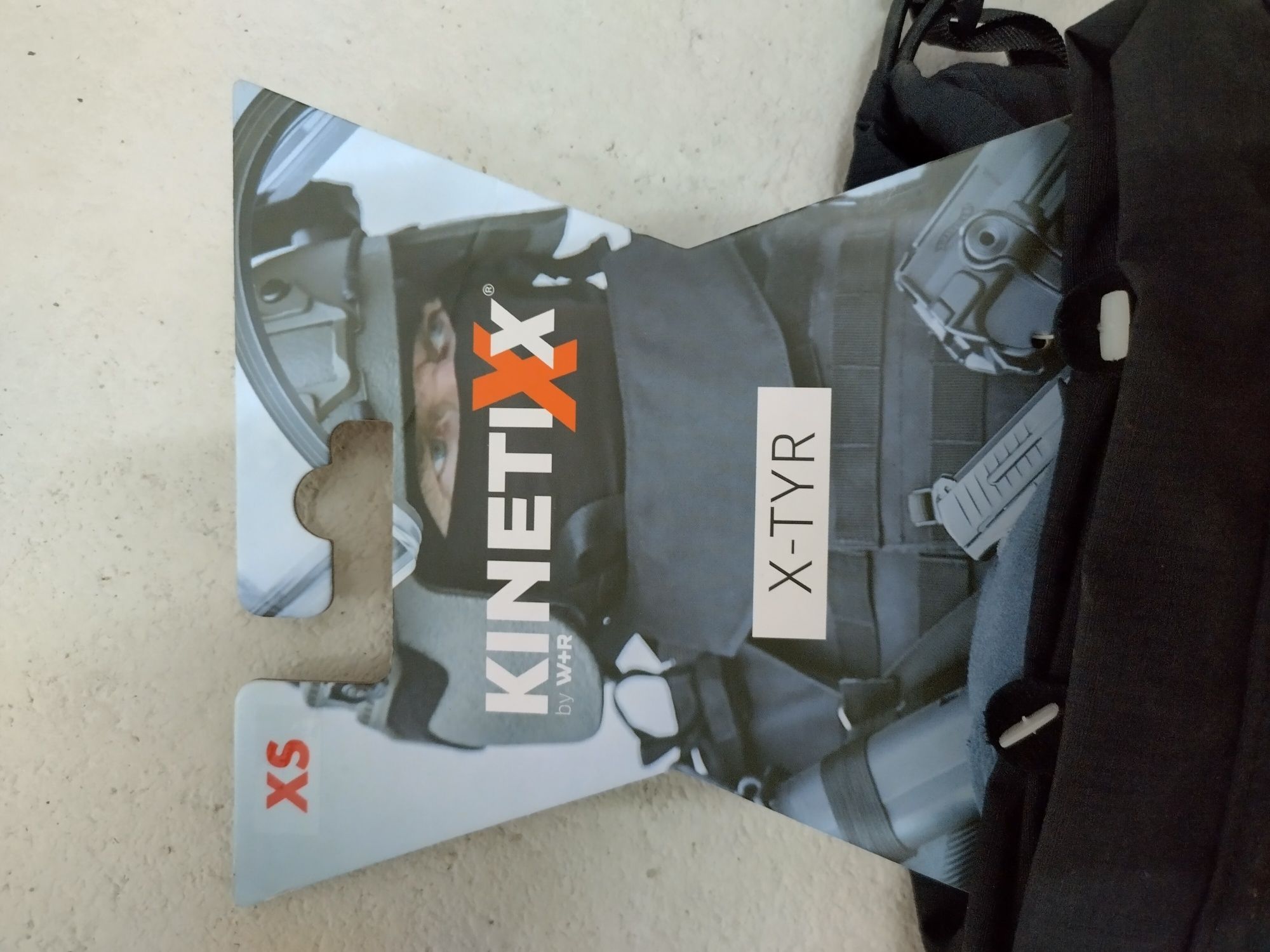 Kinetixx X-TYR zimowe rękawice taktyczne czarne - nowe