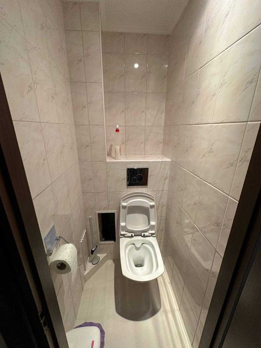 Продається 3-кімнатна квартира по вул. Івана-Павла ІІ, район каскад