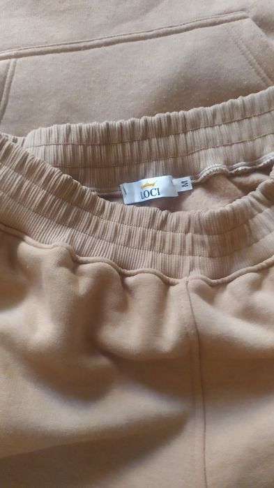 Piękny Dres polskiej marki Loci, r. S/M