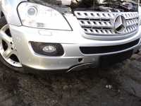Zderzak przedni Mercedes W164 rok 2007 kod l. C775