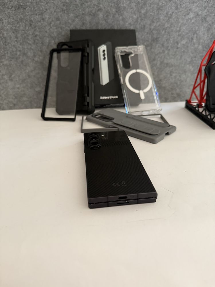 Samsung Galaxy Z Fold 6 256GB Crafted Black (Aceito retomas)