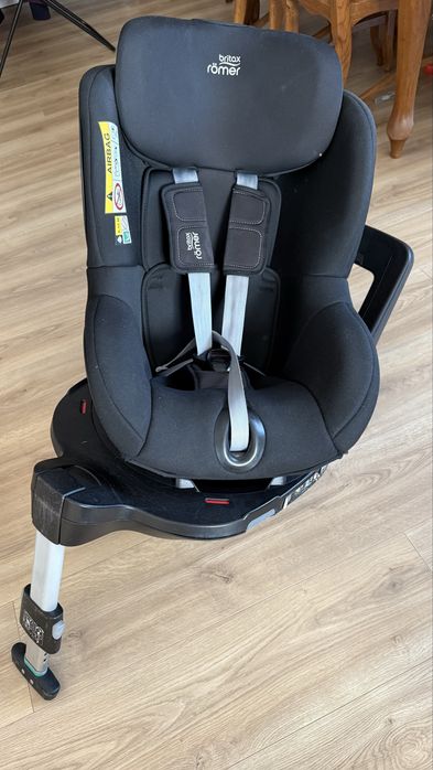 Fotelik obrotowy Britax Romer Dualfix M i-Size