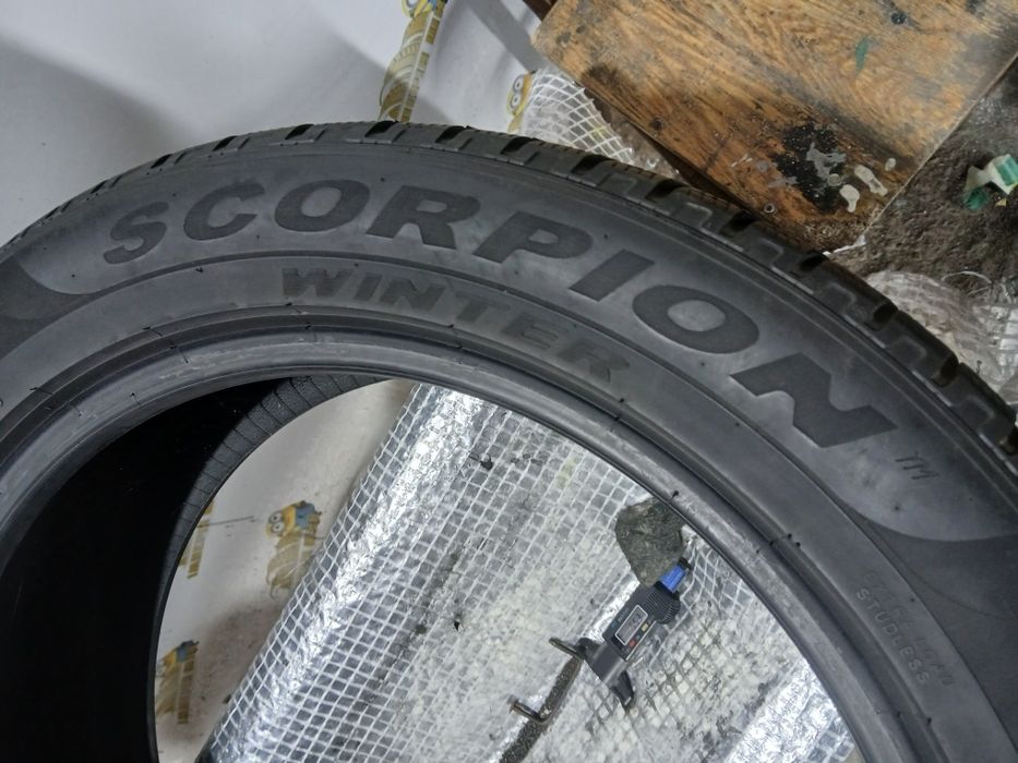 Шини Pirelli 235/50R19. 2шт. Зима (588) 2023 року
